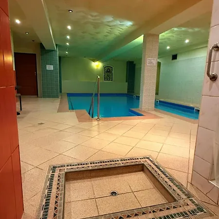 Krysztal 酒店 Świeradów-Zdrój